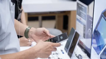 أغلبية المستخدمين تختار هاتف Galaxy S26 Ultra الجديد